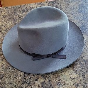NWOT Brixton Gray felt brimmed boho hat